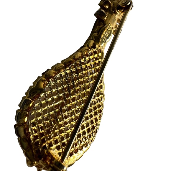 Vintage Weiss Clear Red Rhinestone Guitar Bango Gold Tone Brooch - Picture 5 of 8